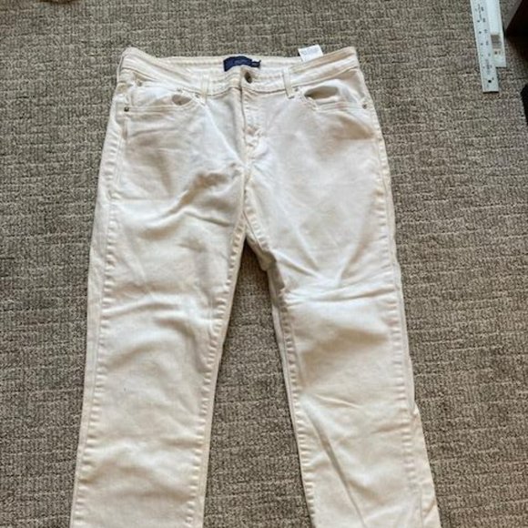 Levi’s Demi Curve Classic Jeans- White - Picture 7 of 8